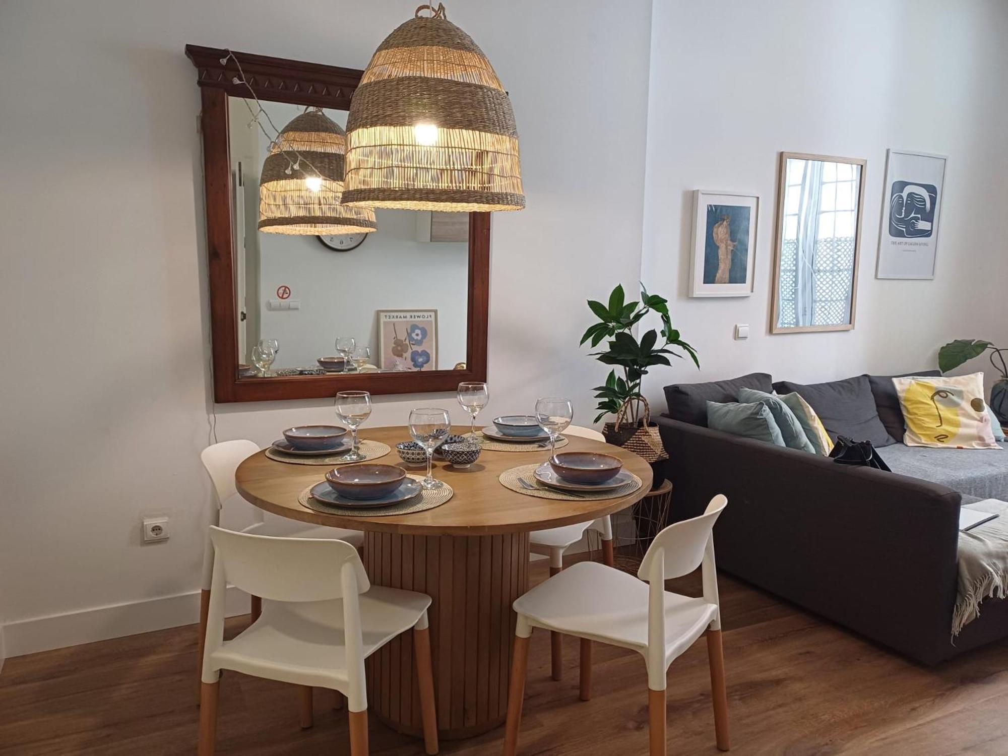 Espacioso apartamento en Plaza de la Merced, exterior con patio, en Centro histórico Málaga Exterior foto