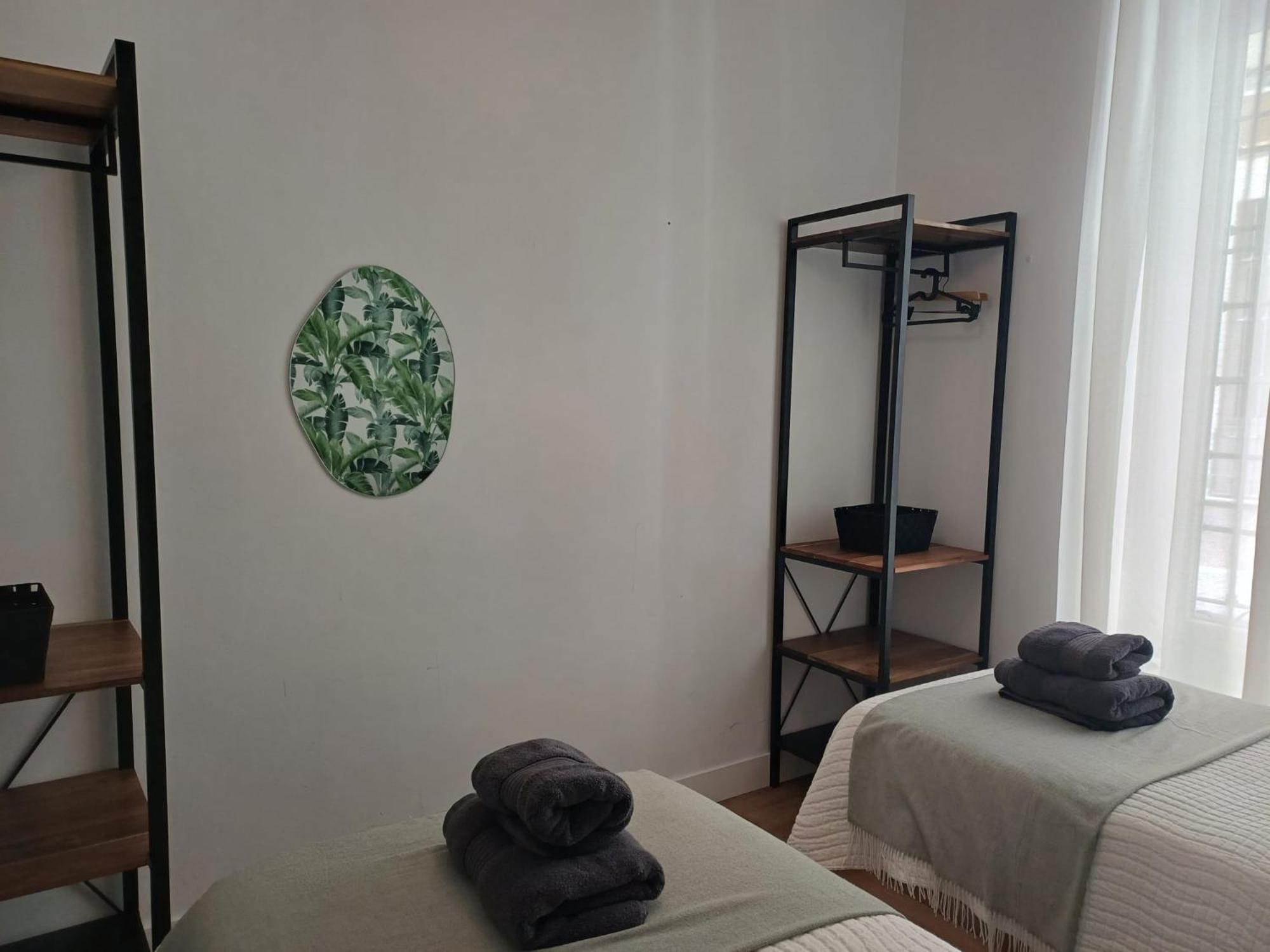 Espacioso apartamento en Plaza de la Merced, exterior con patio, en Centro histórico Málaga Exterior foto