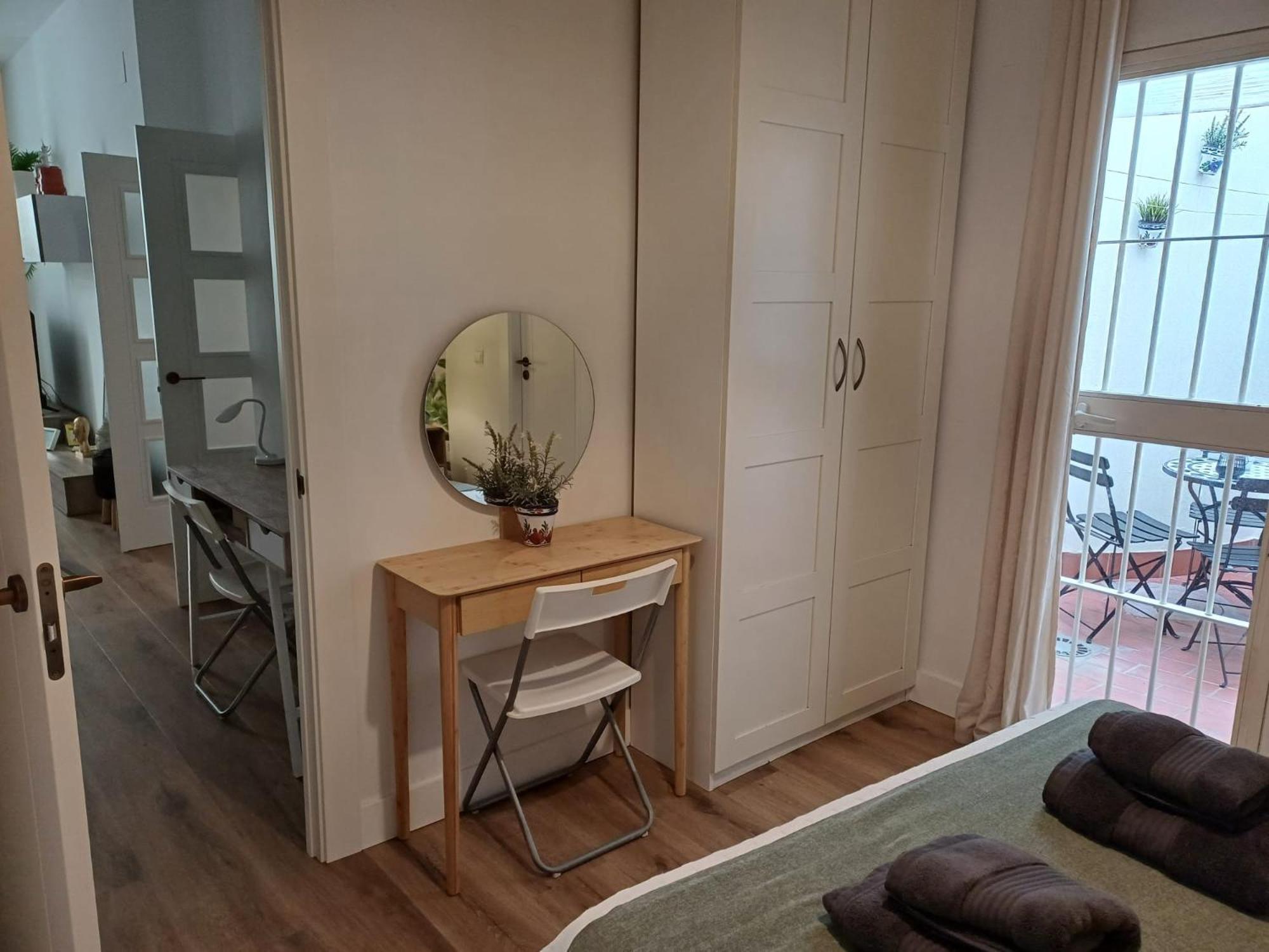 Espacioso apartamento en Plaza de la Merced, exterior con patio, en Centro histórico Málaga Exterior foto
