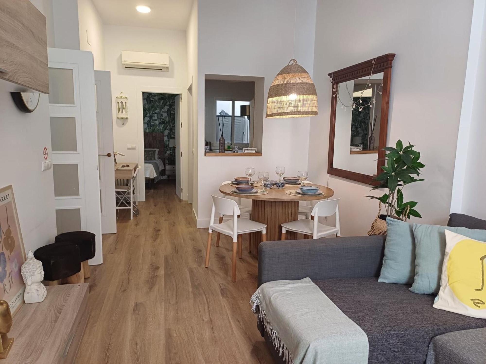 Espacioso apartamento en Plaza de la Merced, exterior con patio, en Centro histórico Málaga Exterior foto